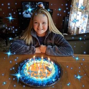 Meet your Posher, Lexi